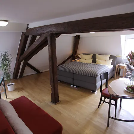 Goldener Falke Hotel