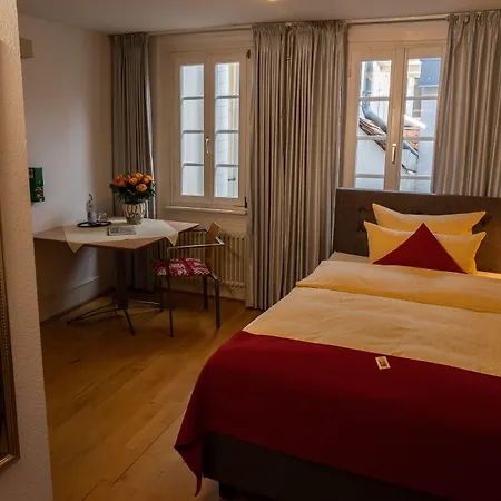 Hotel Goldener Falke 3*