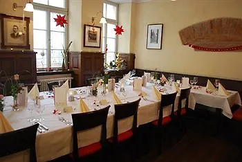 Goldener Falke Hotel