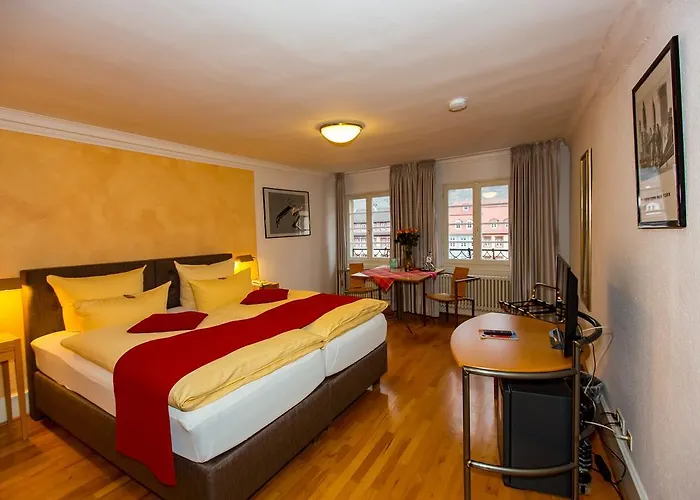 골데너 팔크 호텔 3*