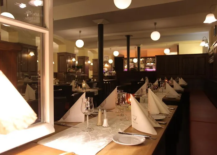 골데너 팔크 호텔